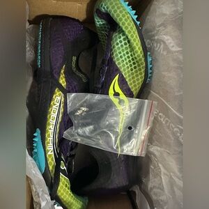 Saucony Endorphin Shoes - Black, Purple, Tan